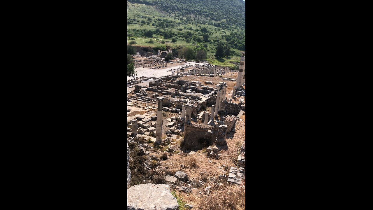 Ancient shops and Gymnasium at Ruins of Ephesus | Izmir , Turkiye | Travelog | Turkiye