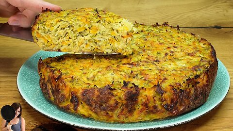1 potato and 1 zucchini and all the neighbors will be asking for the recipe!!! Zucchini-cake.
