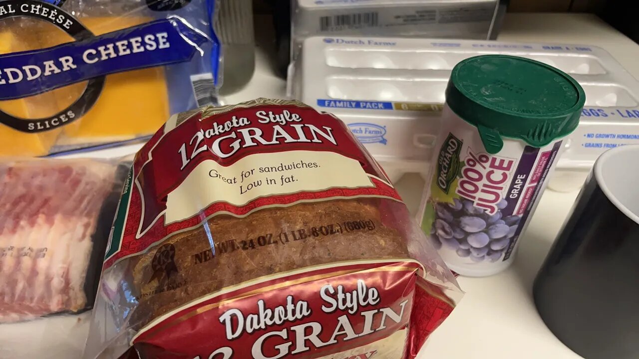 Toast & Eggs. Maybe some Bacon. & coffee. & juice. Elveshelves is going live!