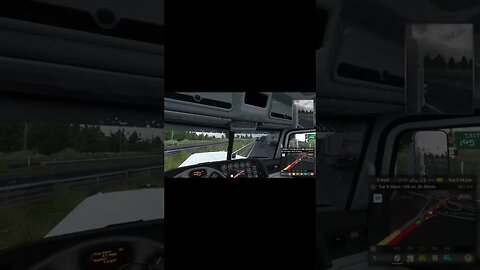 "This Guy Cut Me Off" American Truck Simulator Convoy Funny Accident #shorts #americantrucksimulator