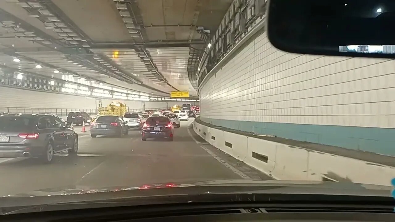 traffic in the Ted Williams Tunnel