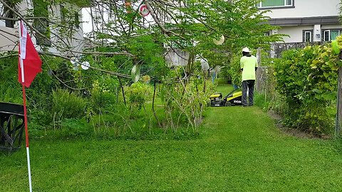 PHILIPPINES EXPAT AVERAGE MORNING (EXERCISE) WITH COMPANY