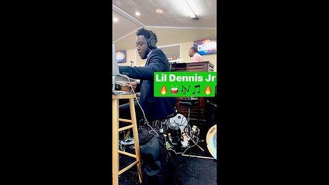 lil dennis jr ladies & gents! 🔥🔥🥁🔥🎵🎶🎵 #dopedrummer #majorscaletv