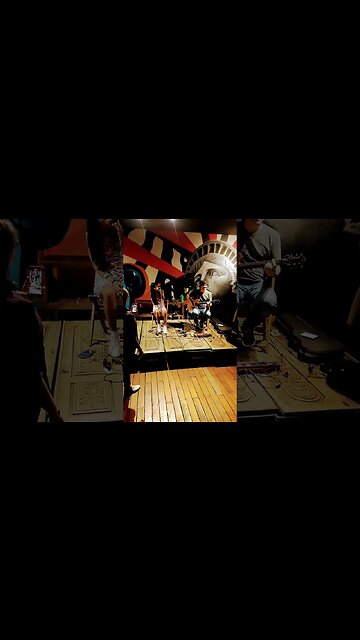 tempo perdido versão Carly banda pelúcia