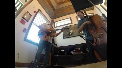 "Blowin' the Blues away" Guitar/Bass Jazz Duo