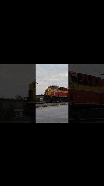 Northbound Florida East Coast Railway at South Daytona Florida January 21 2023 @ 7:50 am #railfanrob