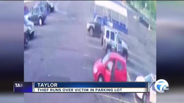 Purse snatcher runs over metro Detroit woman in Kroger parking lot