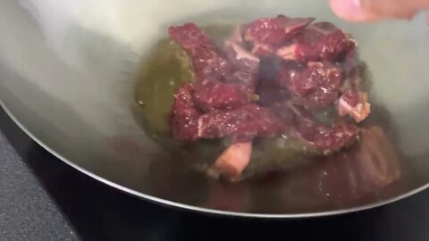 Beef Ribeye Stir Fry - Colouring the Beef in the Wok 1/3