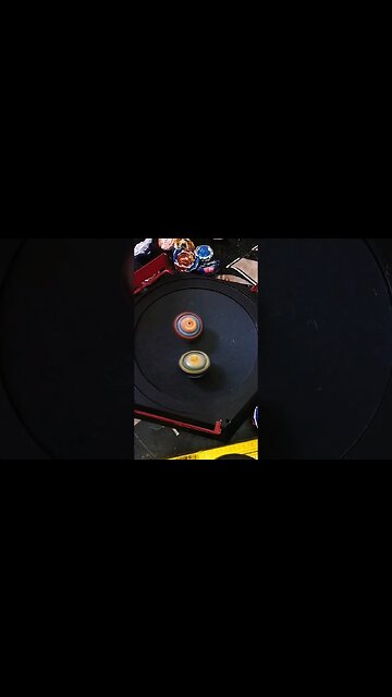 vanish fafnir vs astral spriggan #batalhadebeyblade #beybladeburst #beyblade