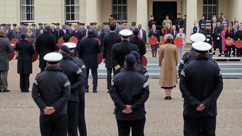 Rehearsal laying of the poppy wreaths #lestweforget