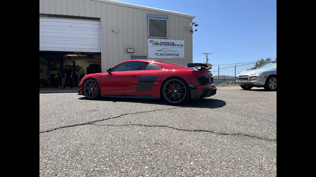 2023 Audi R8 GT KW Suspension roller