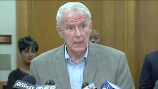 Mayor Barrett breaks his silence over Chief Morales, Fire and Police Commission directives