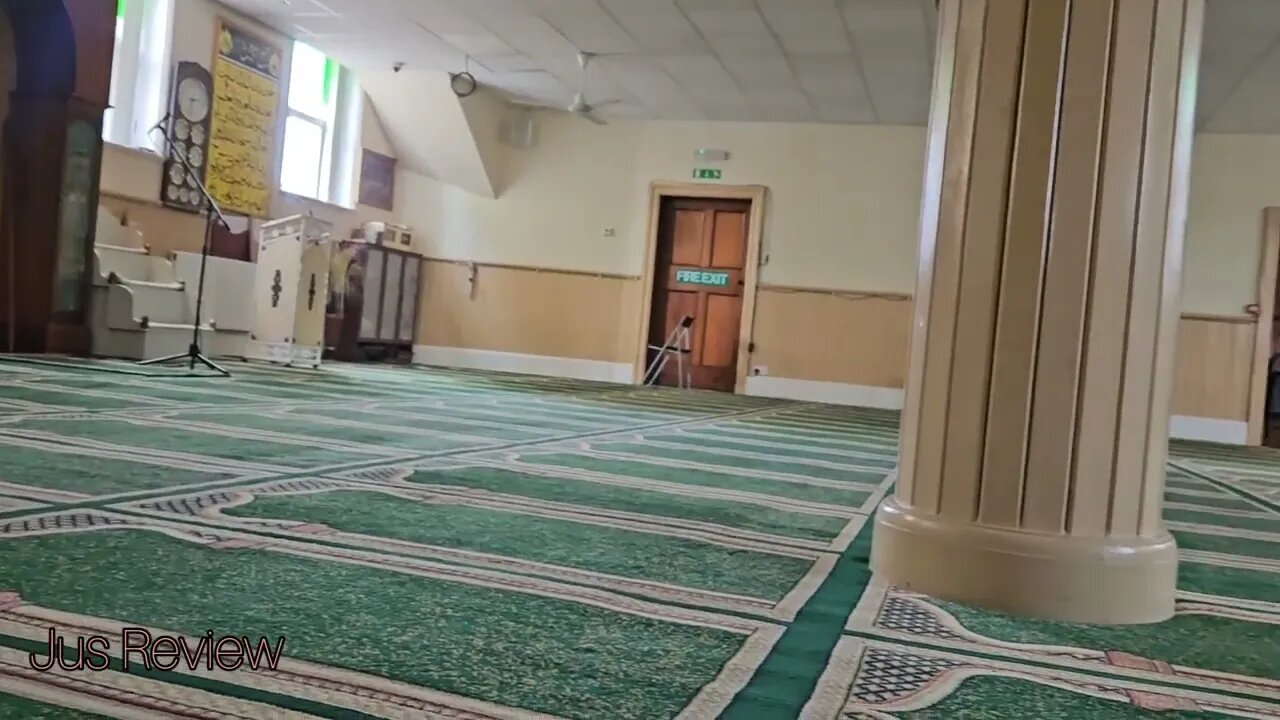 What's In A Mosque?