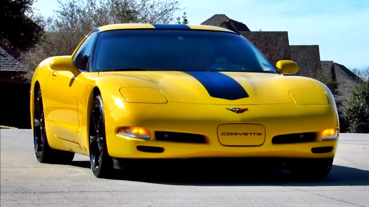 2002 Chevrolet Corvette LS1 5.7L V8 Automatic Low Miles Millennium Yellow American Muscle