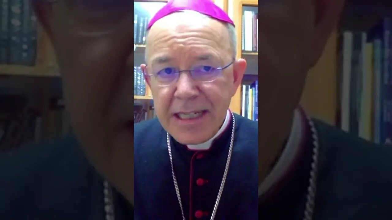 Pope Francis is Promoting De Facto Heresies - Bishop Schneider