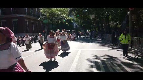 The 2022 desfile de la hispanidad Hispanic Parade Midtown Manhattan 10/9/2022