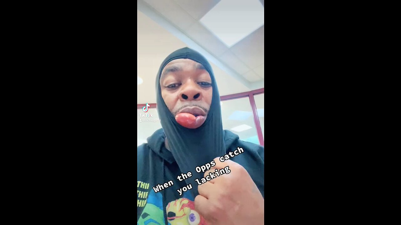 Bro opps is the beess