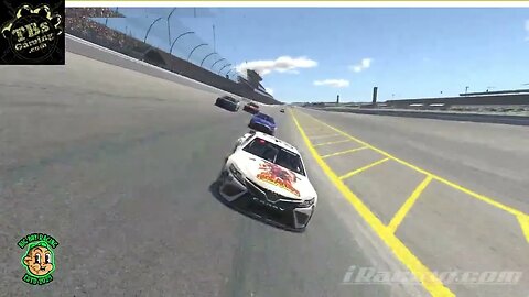 IRacing Super Speed way . Action Behind me