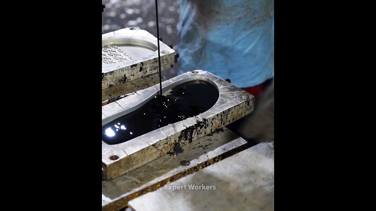 How Shoe Soles Are Made From Polyurethane Liquid | PU Sole Manufacturing Process