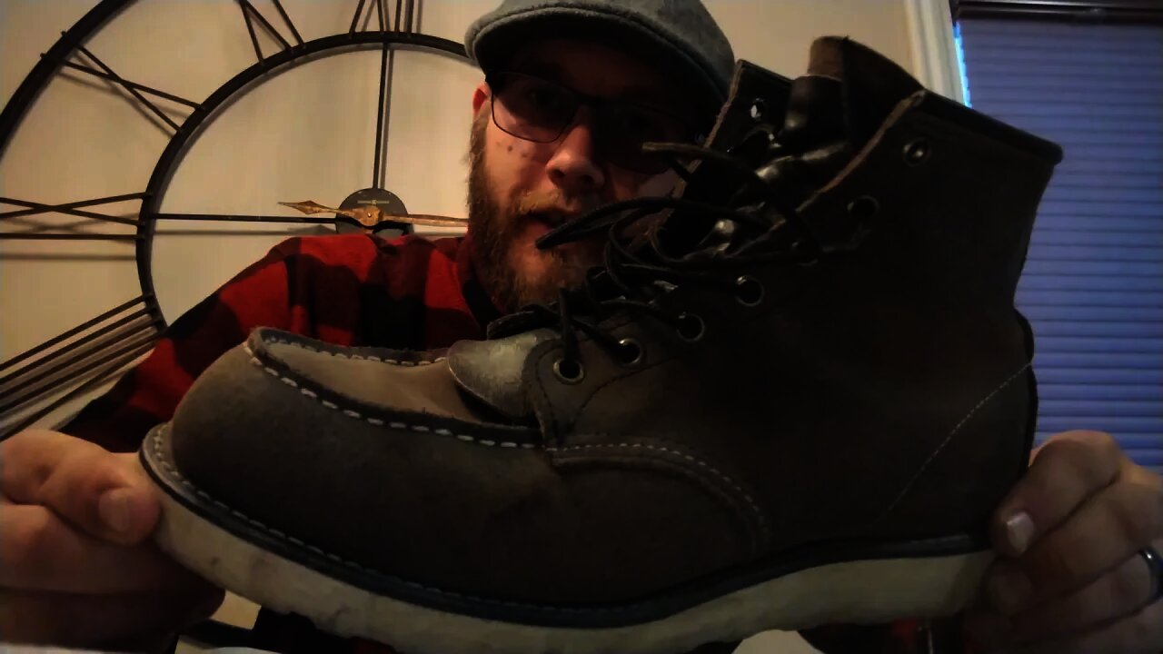 cleaning tar off rough out leather.