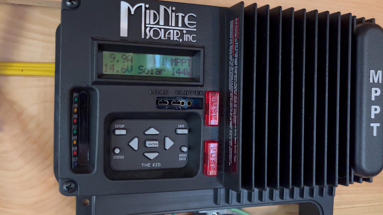 300 Watts, MPPT controller, 12 volt battery