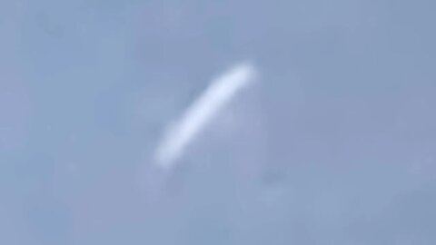 nice UFO flyby clear cold conditions