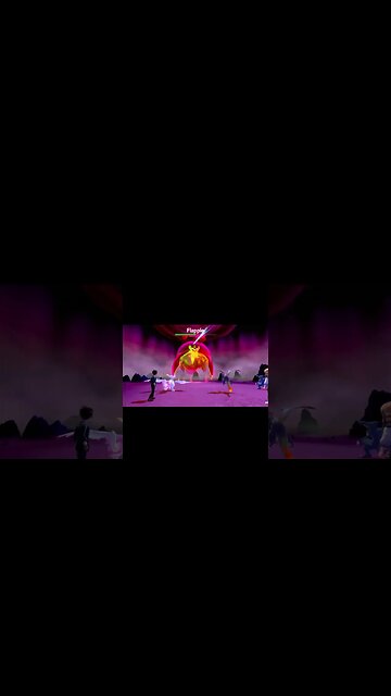 Pokémon Sword - Shiny Reshiram Used Heat Wave!