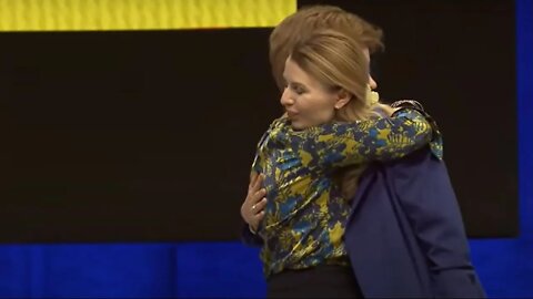 The size of Nicola Sturgeons head...🤣
