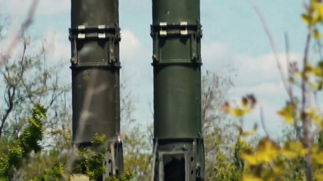 S-300V anti-aircraft missile system in action