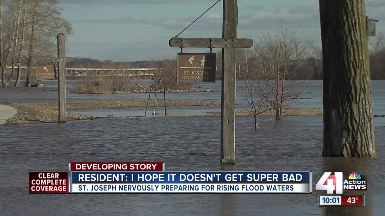 St. Joseph prepares thousands of sandbags ahead of rising water