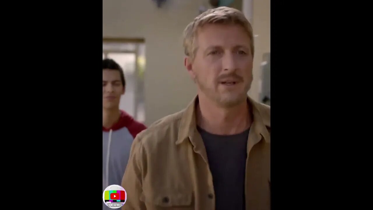 JOHNNY LAWRENCE O NOVO SENHOR MIYAGI DE COBRA KAI