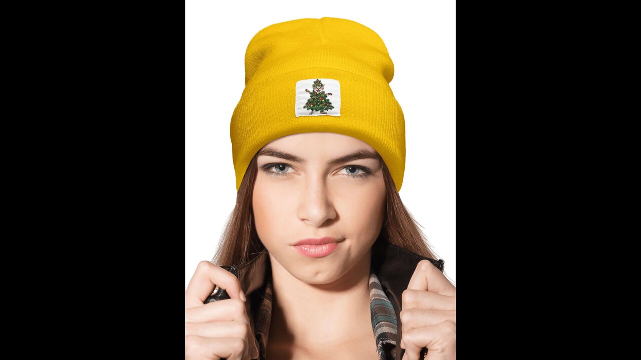 Funny Cat Christmas Tree Beanie Hat 🎄😺 – Add a playful touch to your winter look!