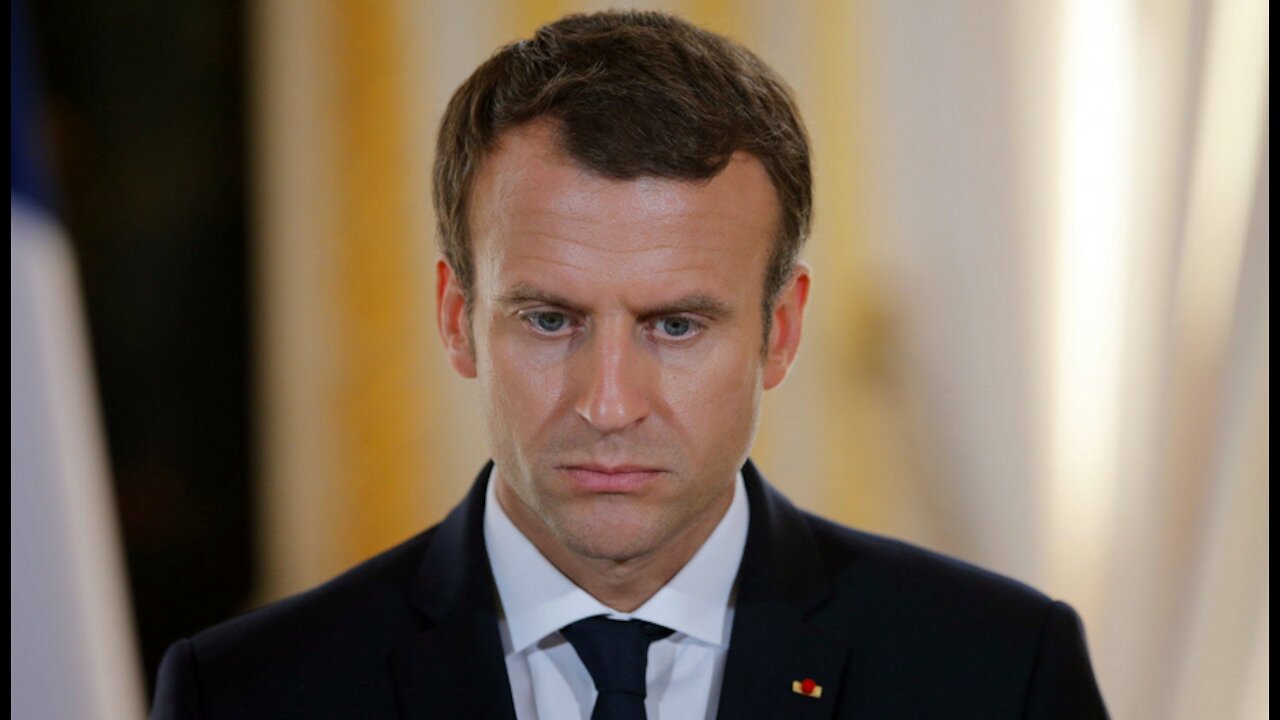 Macron warned of 'civil war' by former French generals