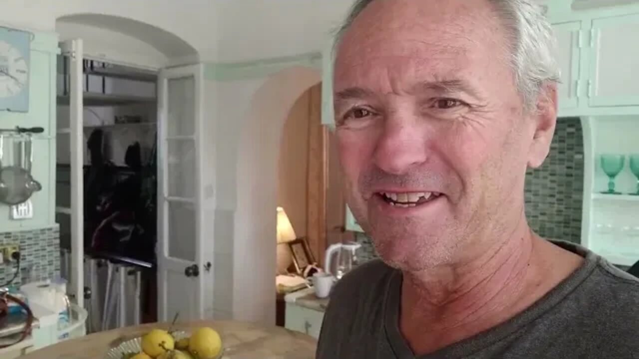 A sunny Sunday morning in Spain.