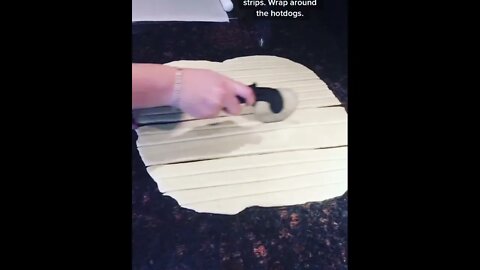 🥨Pretzel wrapped hotdogs | @fedbysab on IG 🥨🌭 #shorts