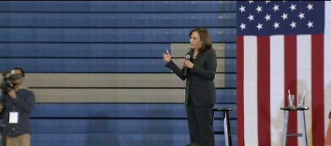 Presidential candidate Sen. Kamala Harris makes Vegas campaign stop