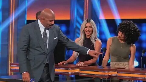 15 +++ Kim & Kanye and the Kardashians clash! All the CRAZIEST MOMENTS!!! Celebrity Family Feud