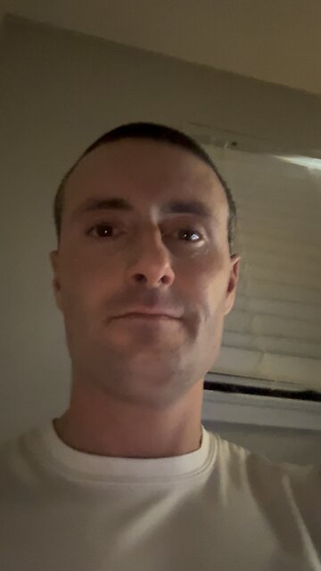 Kamala Harris gets torched at Trump rally !!