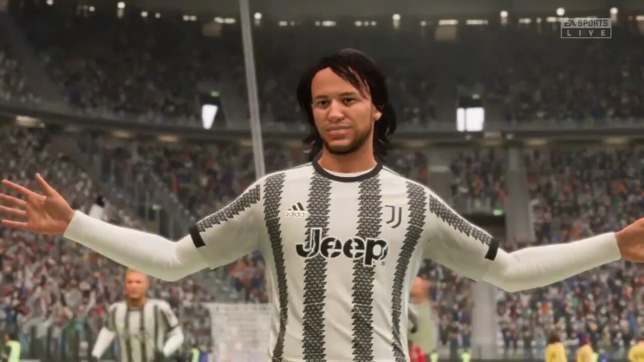 E:237 22-12-18- 70m- Bellagio Pounces on the Loose Ball in the Box - GOAL! Juventus 3-2 (139)