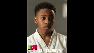 USARAM HACKER NO KENNY PAYNE, NA 5ª TEMPORADA DE COBRA KAI.