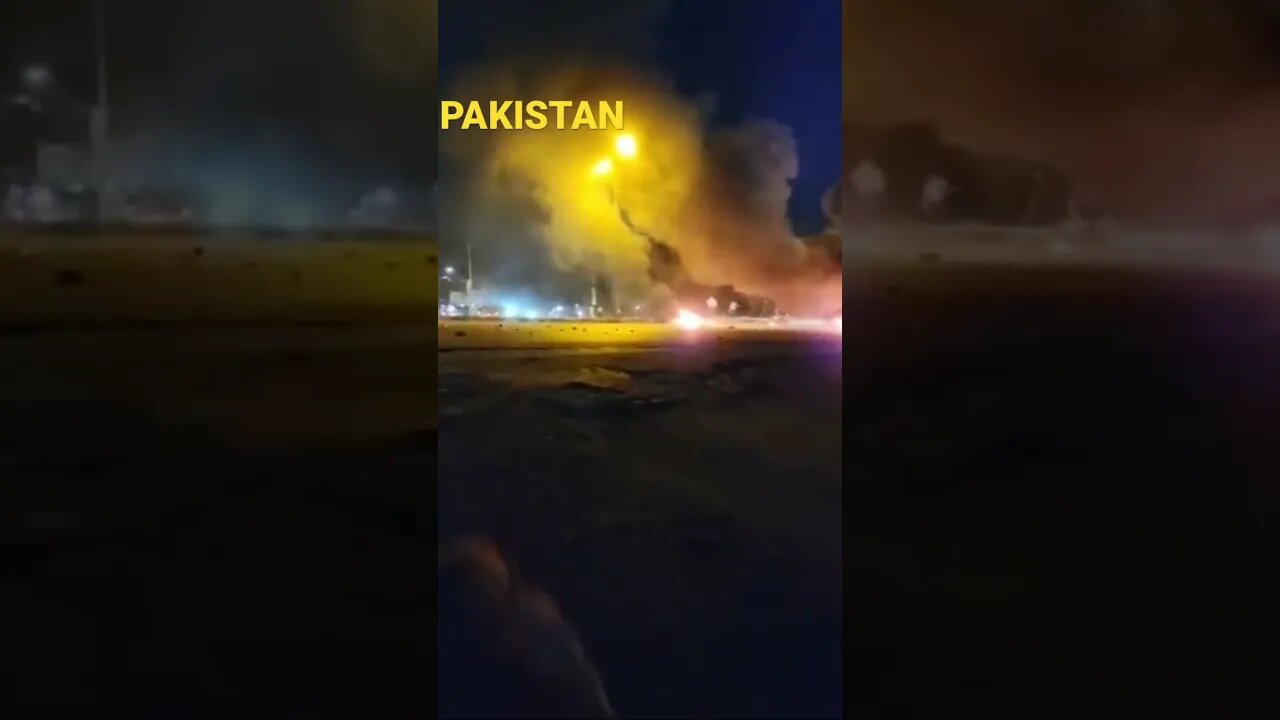 Pakistan is falling apart now after rumours of Imran Khans upcoming arrest spreads in Islamabad.