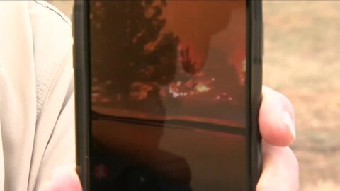 "We just drove through it": Locals recount escaping Calwood Fire