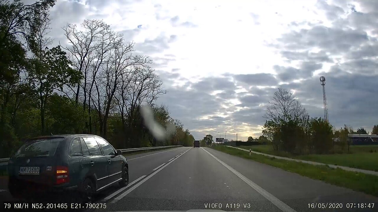 Wyprzedzanie przed wzniesieniem