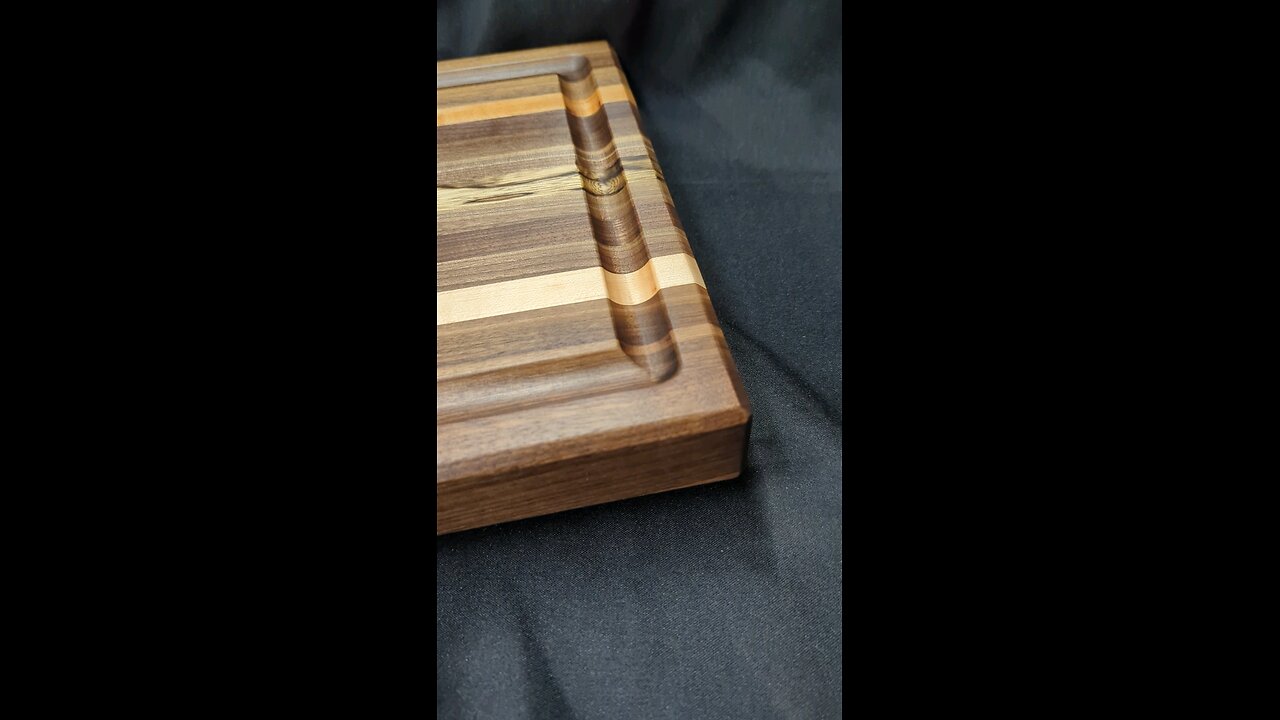 Latest walnut cutting board reveal