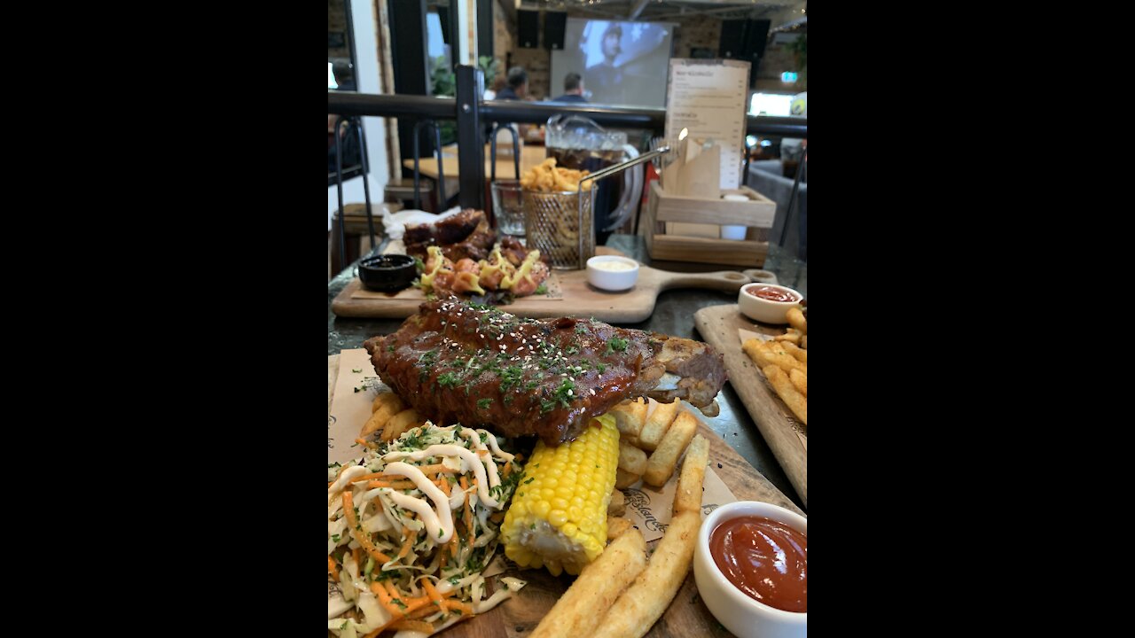 Pandemic Life in New Zealand Part1! (Pub, Pork Ribs)
