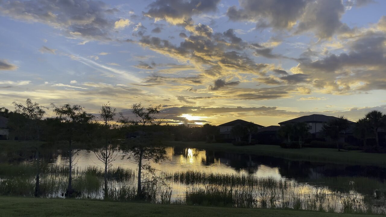 4K Sunset In Paradise (Widescreen)