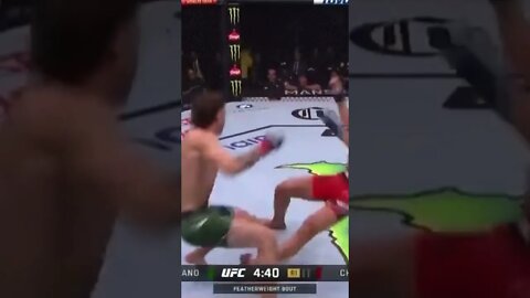 Double knockdown 😳 wow #ufc #viral #shorts #saintpee #viralshorts #mma