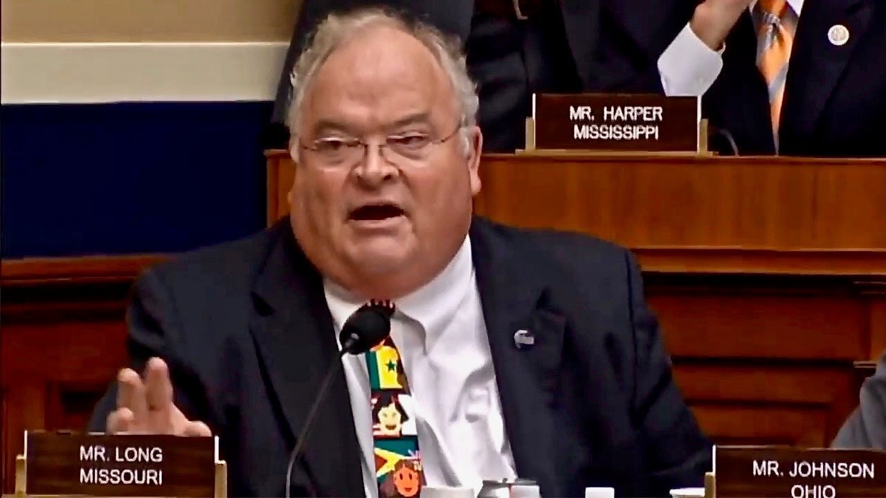 FUNNY - Auctioneer/Congressman Billy Long Counters Protester