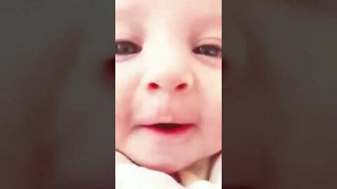 soo cute 😍😍 අනේ එයාගේ ලස්සන😍 😍 #shorts #baby