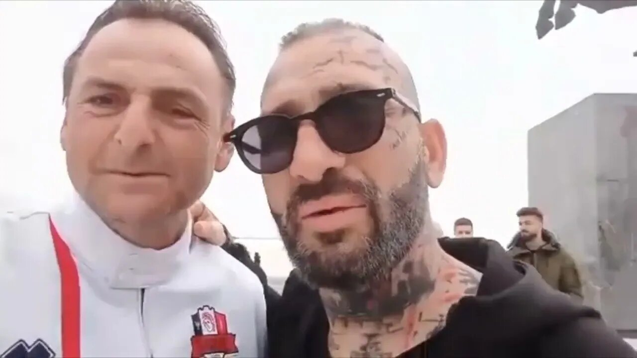 Τζάνετος vs Κωστή Ραπτόπουλου : "Ραπτόπουλε χάσε κανα κιλό..."